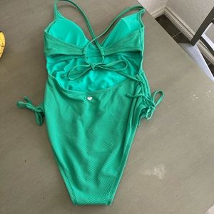 Teal Stoney Clover lane swimsuit size medium never worn